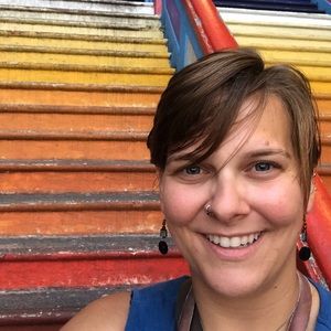 Meet your Posher, Emily